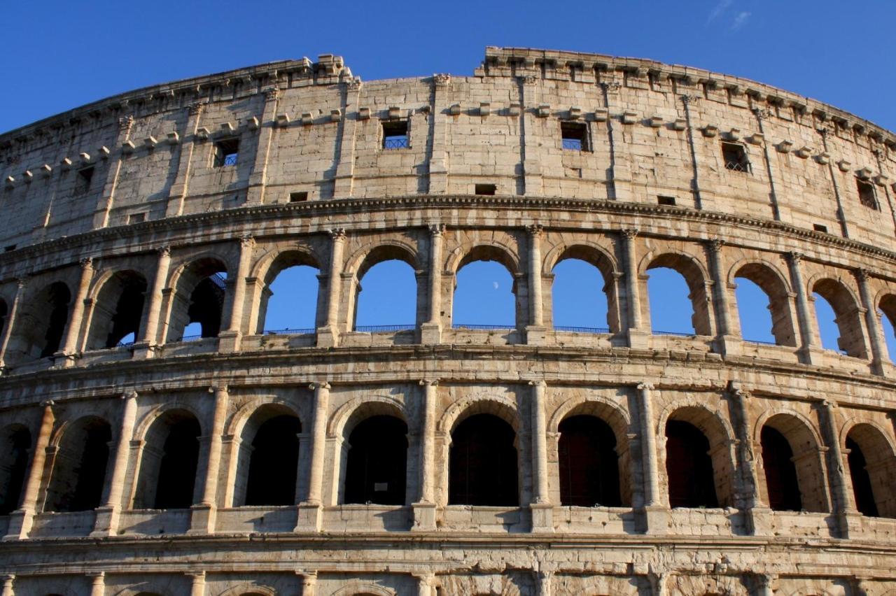 Mini Appartamento Colosseo Rzym Zewnętrze zdjęcie